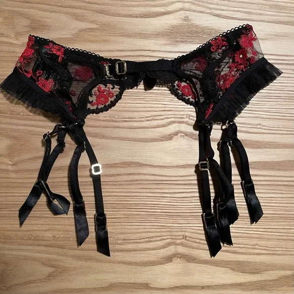 Honey Birdette Frida Garter Belt Size XS. Perfect Condition and Rare. - Picture 2 of 4